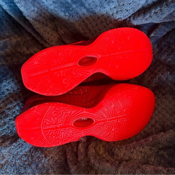 Nike
Lebron 21
‘James gang’
Nwot - Picture 5 of 8